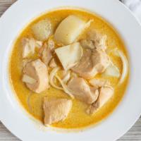 C-2. Kang Karie · Yellow coconut curry with chicken, potatoes and onions.