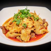 Beef And Tripe With Chili Sauce · thin sliced beef and tripe, peanuts, chili sauce, cilantro, scallion
