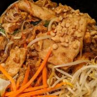 Pad Thai · Stir-fry rice noodle, egg, tofu, beansprout, and scallion in a sweet and sour tamarind sauce...