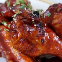 Wings · Gluten free.  Alabama white sauce, toasted sesame, scallions with carrots.
Other Sauces avai...