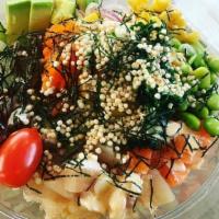 Poké Salad (Regular) · Fresh spring mix.