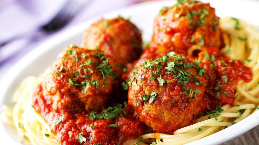 Spaghetti With Meatballs · Dinner salad, garlic bread, mozzarella cheese, meatballs, marinara sauce.