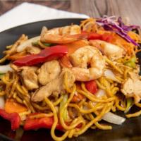 Tasty Thai Lomein · Stir fried lomein noodles, onions, carrots, red bell peppers, and napa cabbage.