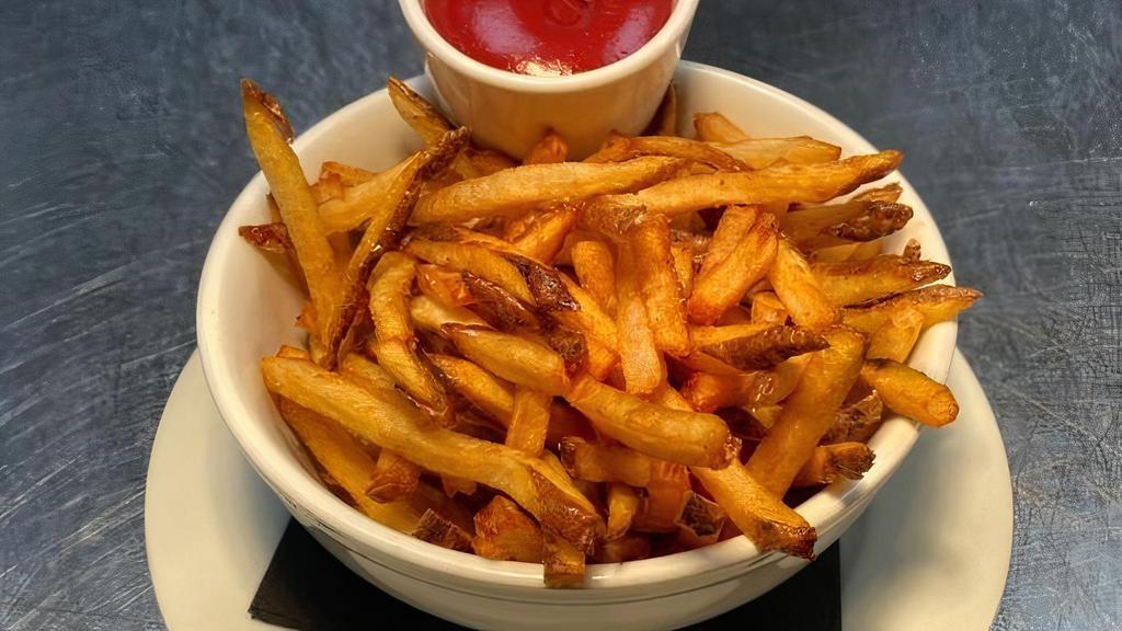 House Cut French Fries · house-cut potatoes, ketchup