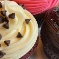Cupcakes · Vanilla, Chocolate or Red Velvet