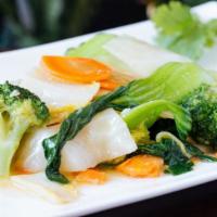 Vegetable Delight · Vegetarian. A mixture of delicious vegetables including broccoli, bok choy, mushroom, tofu, ...
