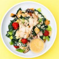 Tuckernuck · Kale, romaine lettuce, roasted turkey, roasted cherry tomatoes, herb croutons, and shaved pa...