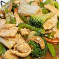 White Chicken Meat With Mixed Vegs · 
