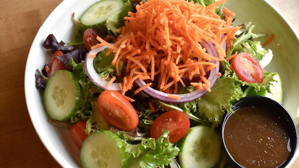 Lg Cask & Pig Simple Salad · Mixed greens, cherry tomatoes, cucumbers, shaved red  onions, shredded carrots, balsamic dressing