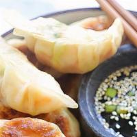 Thai Shrimp Gyoza (4Pcs) · Delicious pan fried shrimp dumpling.
(4 pcs)