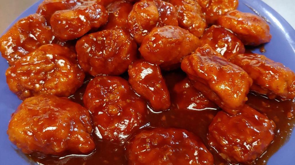 20 Piece Boneless · 20 boneless wings shaken in up to 2 of our famous house made sauces.  Each 20 piece wing comes with 2 homemade dipping sauces.
