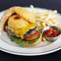 Chop House Cheeseburger · Certified Angus Beef™, LTO, Pickles, Cheddar Cheese, Thousand Island