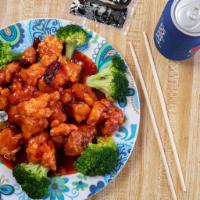 General Gau’S Chicken · Spicy. Large. Crispy chunks of chicken sautéed with our chef’s famous spicy sauce while garn...