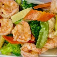 Steamed Jumbo Shrimp W. Mixed Vegetables · 