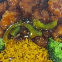 Lunch General Tso'S Chicken Chinese Combo · Served with choice of rice and side. Hot and spicy.