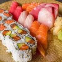 Zushi Dozo Sampler · 6 pieces Nigiri, 6 pieces sashimi, 1 spicy tuna, 1 salmon & avocado.
