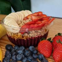 Berry Bowl · Strawberry, Blueberry, Banana, Granola and Honey