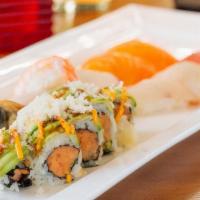 Sushi Platter · Ten pieces of nigiri, Azie roll