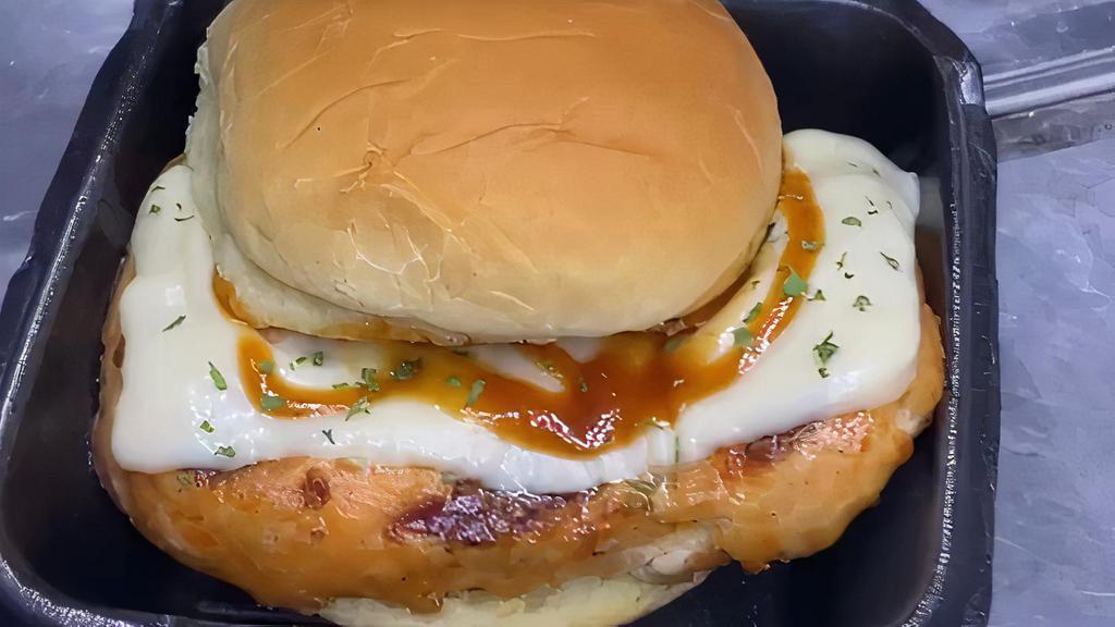 Grayson & Kash Cafe · Coffee · Sandwiches · Burgers · American