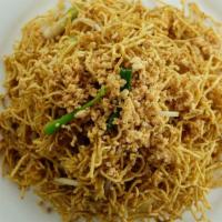 Crispy Noodle Pad Thai  · De stir-fried crispy yellow noodle with egg, bean sprouts, scallion in Thai tamarind sauce t...