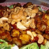 Chicken With Cashew Nuts · 