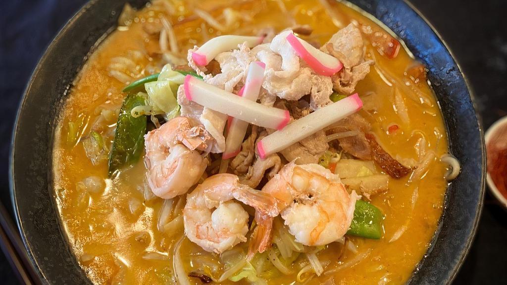 Nagasaki Champon · Champon noodle soup topped with stir-fried mixed vegetables, seafood, and pork.