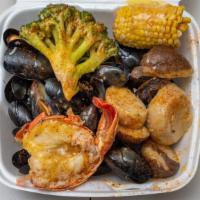 Lobster Tail & Mussels · Lobster tail and 1 lb. mussels.