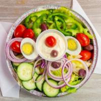 Grilled Chicken Garden Salad · 