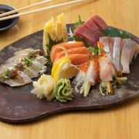 Douzo Chef'S Selection Sashimi · 