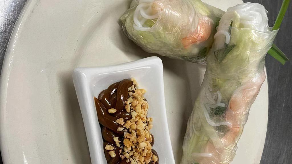 (D) Vegetable Summer Rolls · Tofu with lettuce, mint, and rice noodle.  It wraps in a soft wrapper