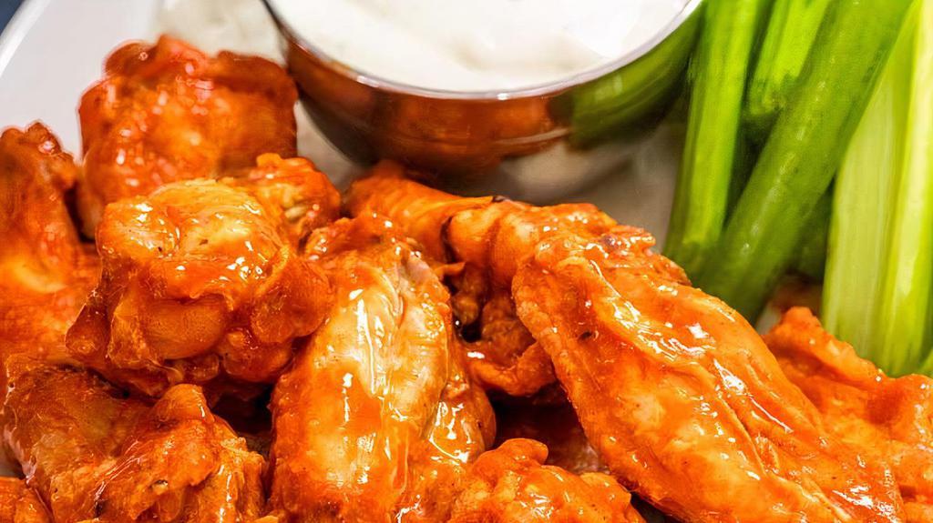 Wings (15 Pieces) · 10 pieces (comes with one dressing), 15 pieces (comes with two dressings), 20 pieces (comes with two dressings).
