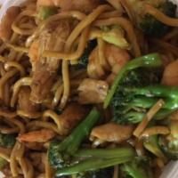 House Pan Fried Noodles · Fresh noodles pan fried until golden brown, topped with shrimp, chicken, beef and vegetable.