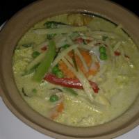 Green Curry · Green curry paste, string bean, bamboo shoots, pea, bell pepper, fresh basil in thai coconut...