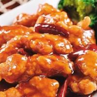 General Tso'S Chicken · Marinated Chicken Chunks, quickly fried until cryspy, then sauteen with broccoli in our spec...