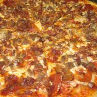 Meat Lovers Pizza · w/Pepperoni, Linguiça, Sausage, Salami & Bacon.