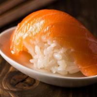 Salmon Nigiri Special · 4 units. Rice and fresh salmon.