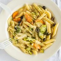 Venetian Style Pasta · Sautéed broccoli, artichoke hearts, carrots, and black olives in white wine garlic sauce tos...