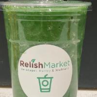 Green Smoothie · Spinach, Kale, Pineapple, Spirulina, Turmeric & Agave (20oz)