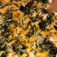 Green Gates Gluten Free · white sauce, baby spinach, sharp yellow cheddar cheese, mozzarella cheese, broccoli rabe, fr...