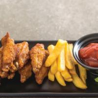 6 Chicken Wings & Fries · 