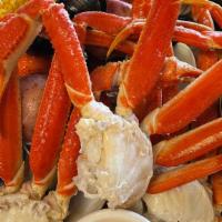 Combo D · Choose with snow crab legs 1 lb and 2 different items. Including 3 corns and 3 potatoes.