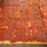 Upside Down Pizza · Mozzarella on the bottom marinara sauce on top.