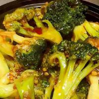 Broccoli With Garlic Sauce · Hot & Spicy
