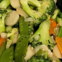 Vegetarian Delight · Vegetarian. Broccoli, cabbage, Bo choy, red bell pepper, green bell pepper, pea pot, onion a...