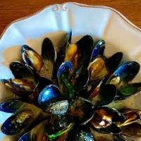 Mussels (Gf) · Steamed in garlic white wine or marinara sauce.