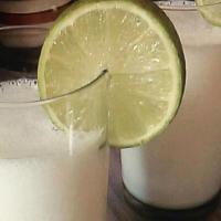 Jugo - Avena Limon / Oatmeal Lime · Avena con zumo de lemon natural con azucar.