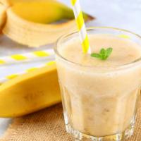 Iq Smoothie · Fresh blend of banana, almond, dates and mint milk.