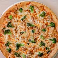 Sm Chicken Broccoli Pizza · Grilled chicken, broccoli, and alfredo sauce.