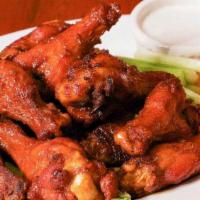 Cavanaugh'S Award Winning Wings - Large (12) · Served with bleu cheese, celery, and carrots.
