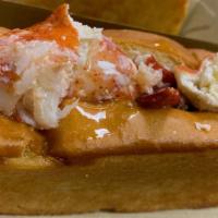 Connecticut Lobster Roll · Connecticut style - chilled lobster meat & warm butler on a perfectly toasted bun.
